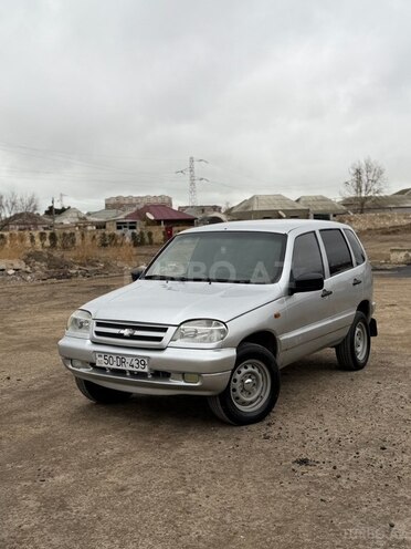 Chevrolet Niva 2004, 410,352 km - 1.7 l - Sumqayıt