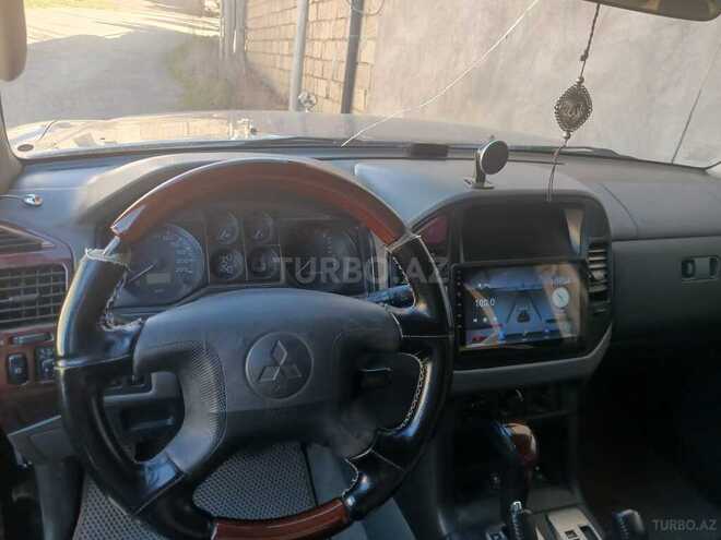 Mitsubishi Pajero 2006, 300,000 km - 3.0 l - Bakı