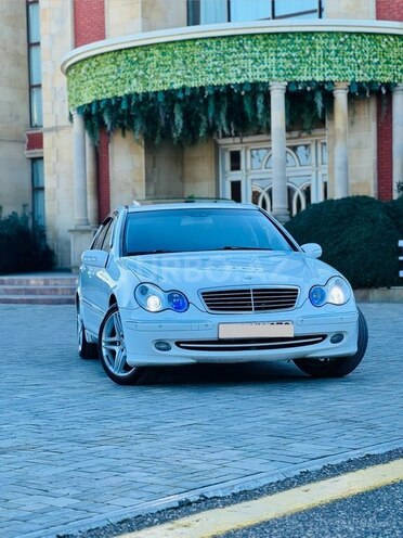 Mercedes C 240 2001, 300,000 km - 2.6 l - Bakı