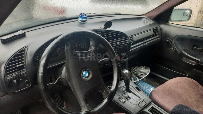 BMW 318 1994, 150,000 km - 1.8 l - Bakı
