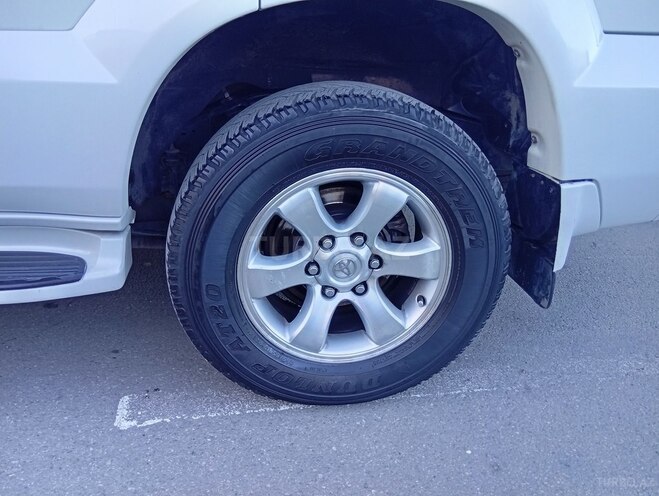 Toyota Land Cruiser Prado 2007, 343,437 km - 2.7 л - Bakı