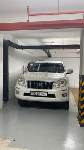 Toyota Land Cruiser Prado-1