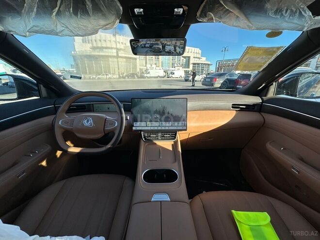 DongFeng Fengshen L8-7
