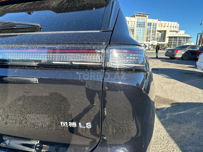 DongFeng Fengshen L8-13