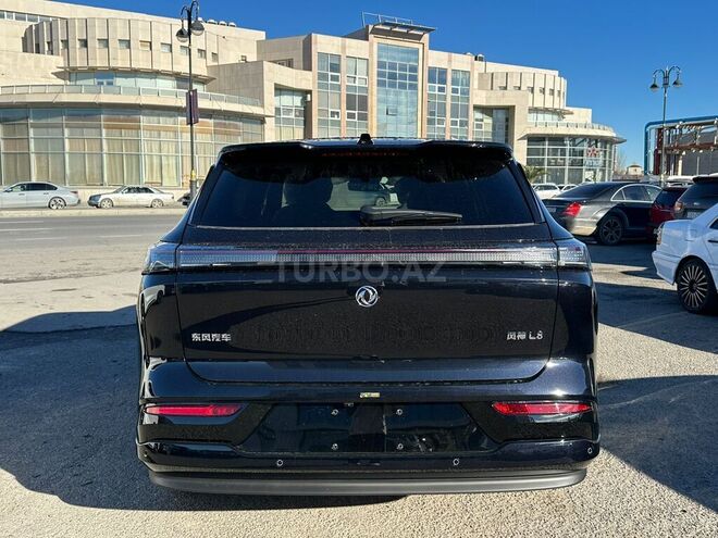 DongFeng Fengshen L8-6