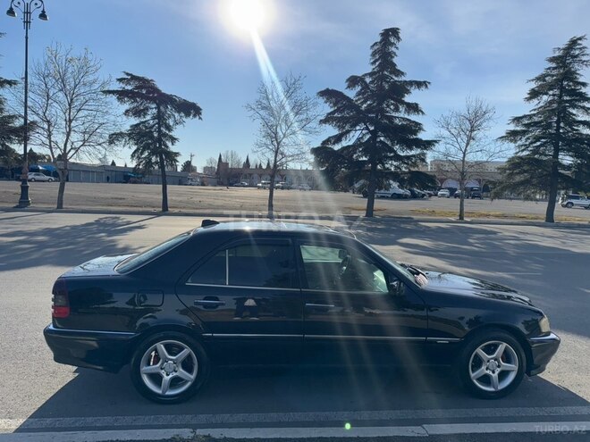 Mercedes C 230 1997, 271,000 km - 2.3 l - Gəncə