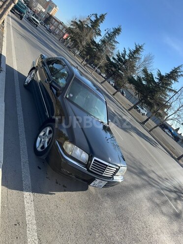 Mercedes C 230 1997, 271,000 km - 2.3 l - Gəncə