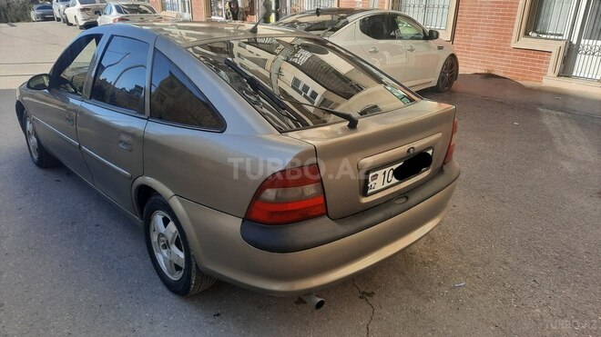 Opel Vectra 1996, 250,000 km - 1.8 l - Bakı