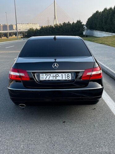 Mercedes E 250 2011, 236,000 km - 1.8 l - Bakı
