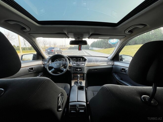Mercedes E 250 2011, 236,000 km - 1.8 l - Bakı
