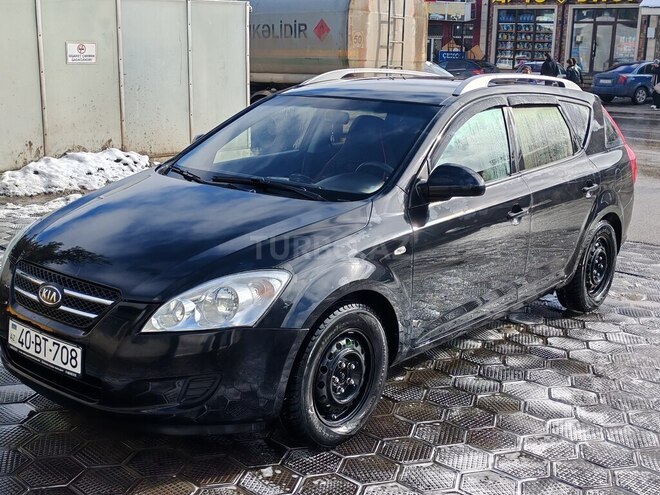 Kia  2008, 263,000 km - 1.4 l - Quba
