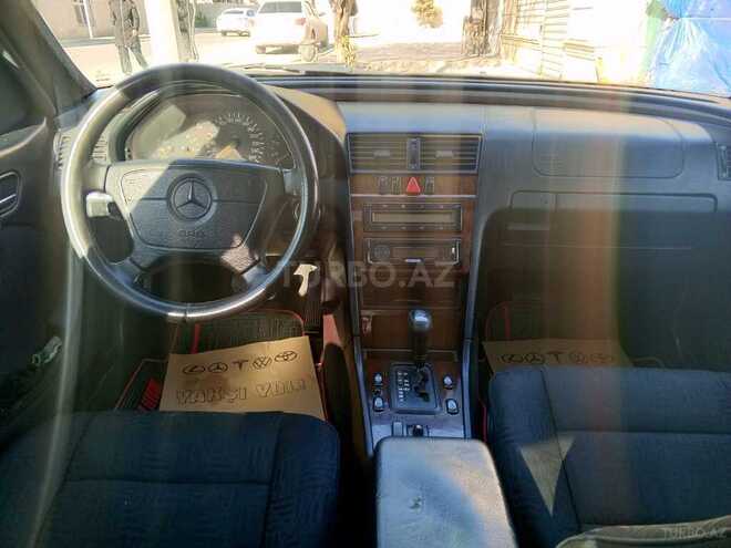 Mercedes C 240 1997, 345,000 km - 2.4 l - Bakı