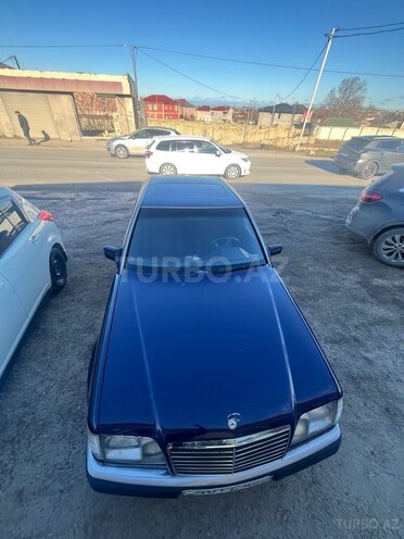 Mercedes E 220 1995, 586,545 km - 2.2 l - Sumqayıt