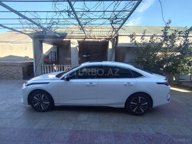 Changan Qiyuan A05 2025, 8,040 km - 1.5 л - Bakı