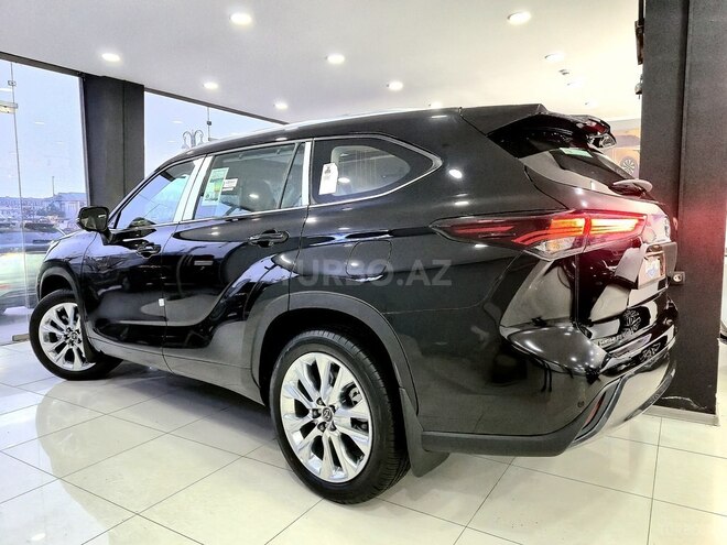 Toyota Highlander-14