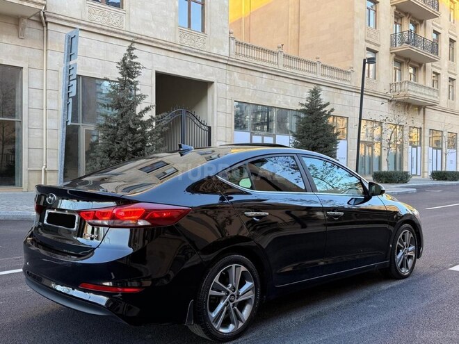 Hyundai Elantra 2016, 70,500 km - 2.0 l - Bakı