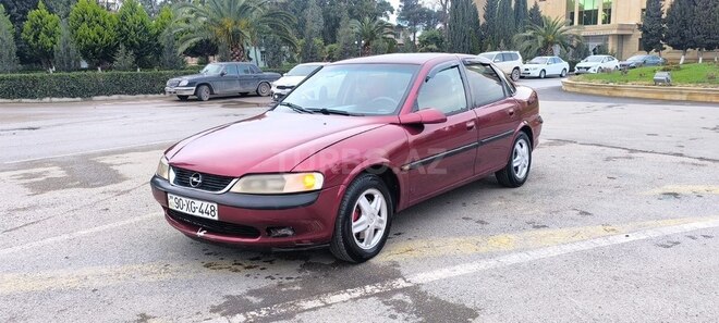 Opel Vectra 1996, 365,000 km - 2.0 l - Sumqayıt