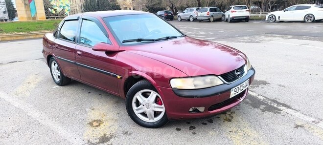 Opel Vectra 1996, 365,000 km - 2.0 l - Sumqayıt