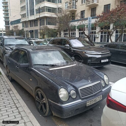 Mercedes E 280 1998, 265,000 km - 2.8 l - Bakı