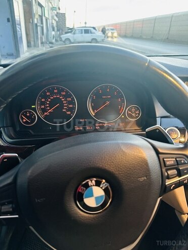 BMW 528 2015, 135,000 km - 2.0 l - Bakı