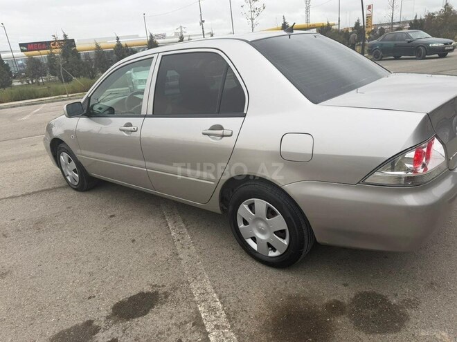 Mitsubishi Lancer 2009, 294,000 km - 1.3 l - Sumqayıt