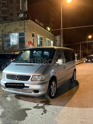 Mercedes  2000, 250,000 km - 2.1 л - Sumqayıt