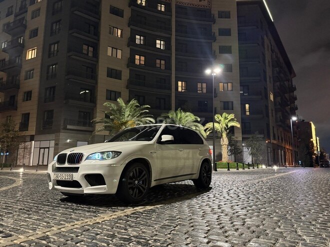 BMW X5 M 2010, 267,000 km - 4.4 л - Bakı