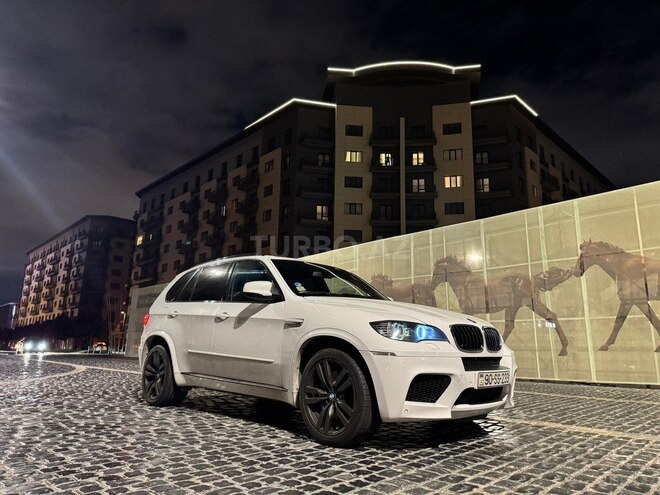 BMW X5 M 2010, 267,000 km - 4.4 л - Bakı