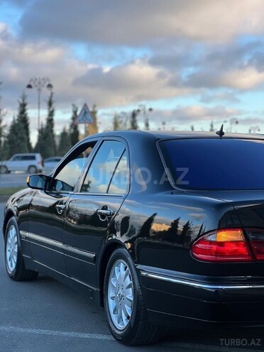 Mercedes E 270 2001, 751,000 km - 2.7 l - Sumqayıt