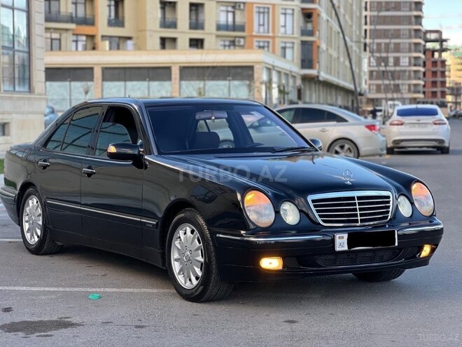 Mercedes E 270 2001, 751,000 km - 2.7 l - Sumqayıt