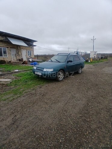 LADA (VAZ) 2111-3