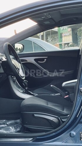 Hyundai Elantra 2015, 84,000 km - 1.8 л - Bakı