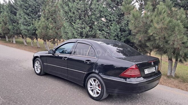 Mercedes C 240 2001, 290,000 km - 2.6 л - Bakı