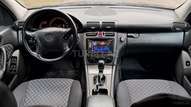 Mercedes C 240 2001, 290,000 km - 2.6 л - Bakı