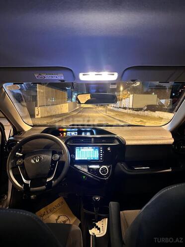 Toyota Aqua 2020, 125,000 km - 1.5 l - Bakı