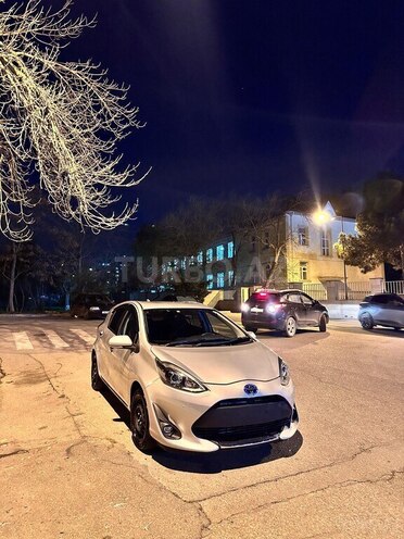 Toyota Aqua 2020, 125,000 km - 1.5 l - Bakı