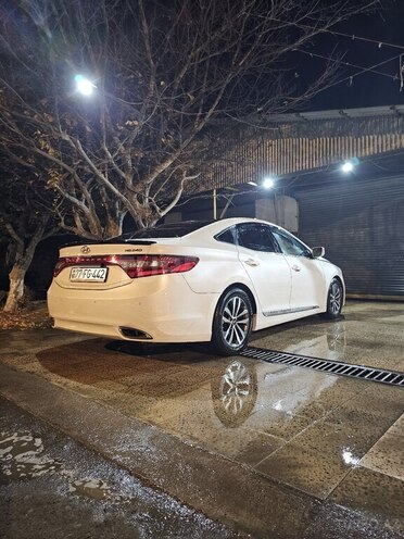 Hyundai Grandeur 2011, 302,000 km - 2.4 l - Lənkəran
