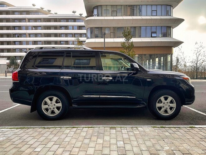 Lexus LX 570-7