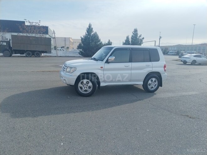 Mitsubishi Pajero io 2001, 210,033 km - 2.0 л - Gəncə