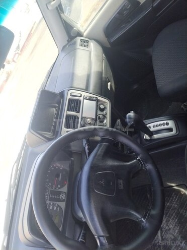 Mitsubishi Pajero io 2001, 210,033 km - 2.0 л - Gəncə
