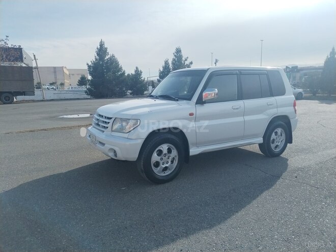 Mitsubishi Pajero io 2001, 210,033 km - 2.0 л - Gəncə