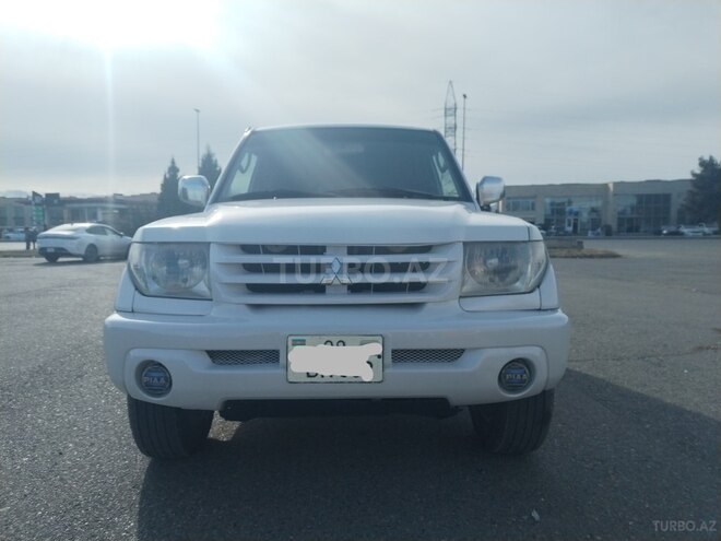 Mitsubishi Pajero io 2001, 210,033 km - 2.0 л - Gəncə