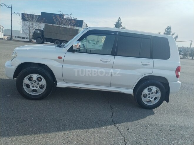 Mitsubishi Pajero io 2001, 210,033 km - 2.0 л - Gəncə
