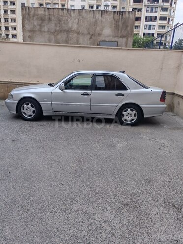 Mercedes C 220 1999, 540,000 km - 2.2 л - Bakı