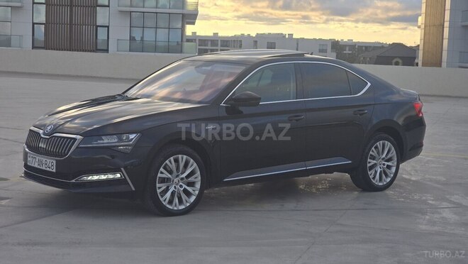 Skoda Superb 2021, 93,000 km - 2.0 l - Bakı