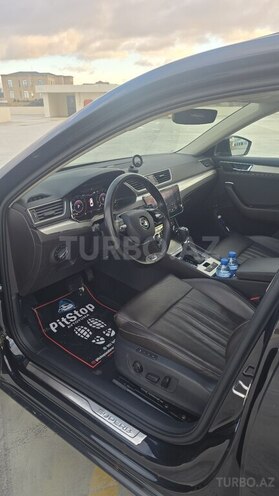 Skoda Superb 2021, 93,000 km - 2.0 l - Bakı