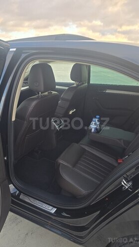 Skoda Superb 2021, 93,000 km - 2.0 l - Bakı