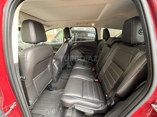 Ford Escape-11