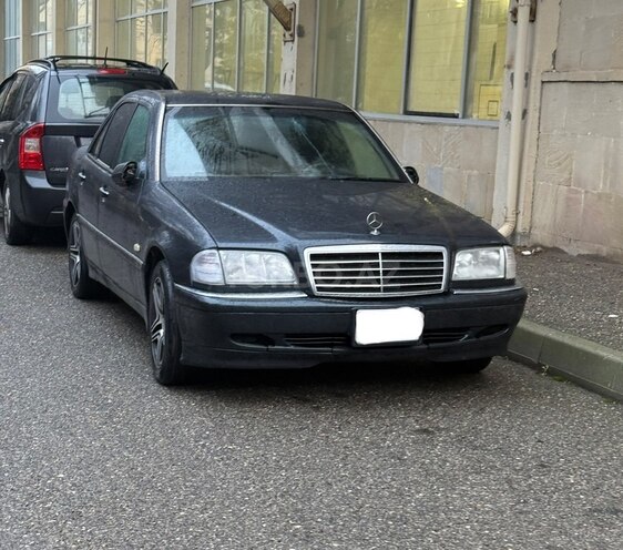 Mercedes C 240 1999, 250,000 km - 2.4 l - Bakı