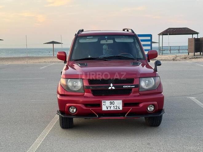 Mitsubishi Pajero io 2001, 268,000 km - 1.8 l - Bakı